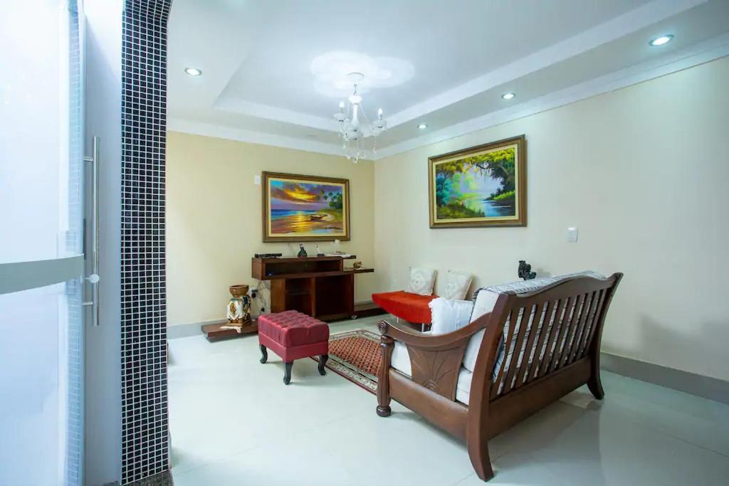 Alt House 706 Norte Hotel Brasilia Esterno foto